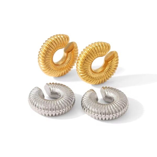 81004 - Earcuff tipo C corrugado Grande Dorado - Imagen 2