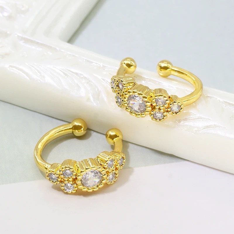 81035 - Earcuff de cristales por unidad