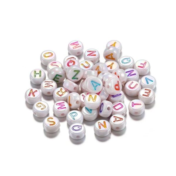 50006 - letras perladas con colores surtidas