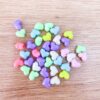 50026 - corazón doblado pasador colores surtidos