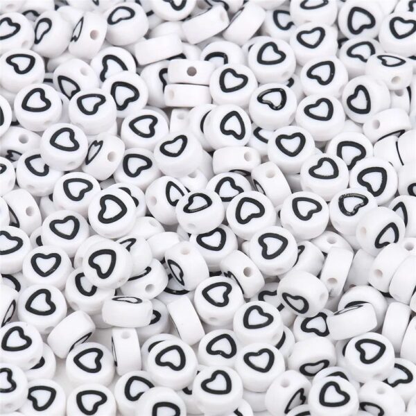 50062 - corazones acrílicos negro surtidos