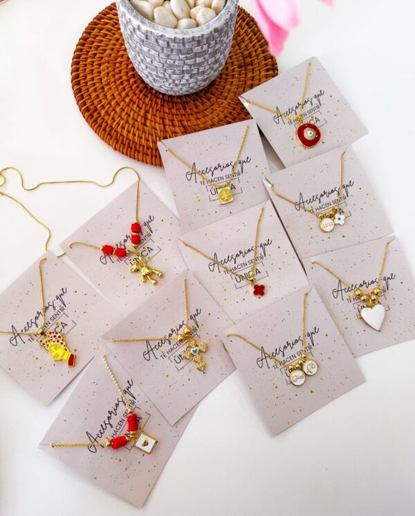 Combo de collares 35$