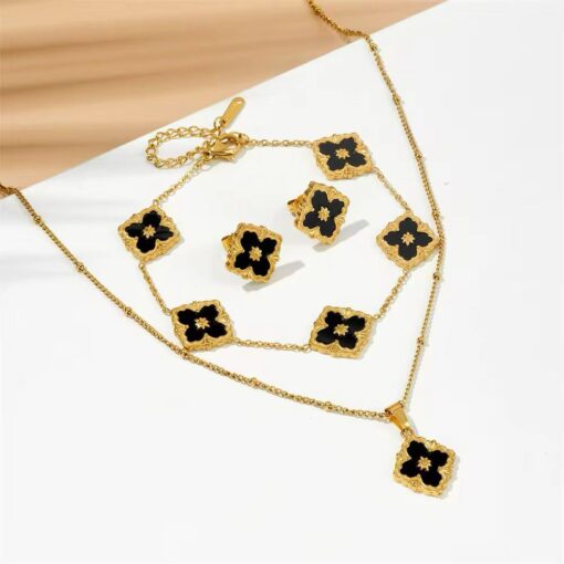 21048-2 Set bisuteria trebol negro