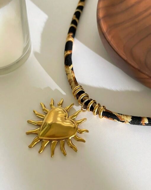 21064 - Collar armado acero SOL corazon