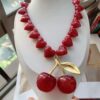 21079 - Collar armado extravagante cereza