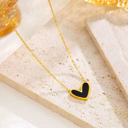 21019 - Set Zarcillos y collar corazon negro