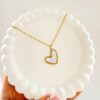 21088 - Collar dorado corazon nacar