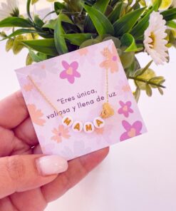 21105 - Collar armado mama con letras acrilicas
