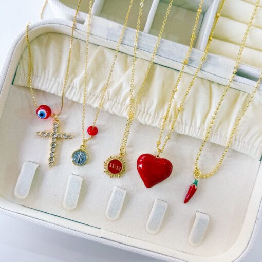 #4 - Combo 5 collares rojo x 15$