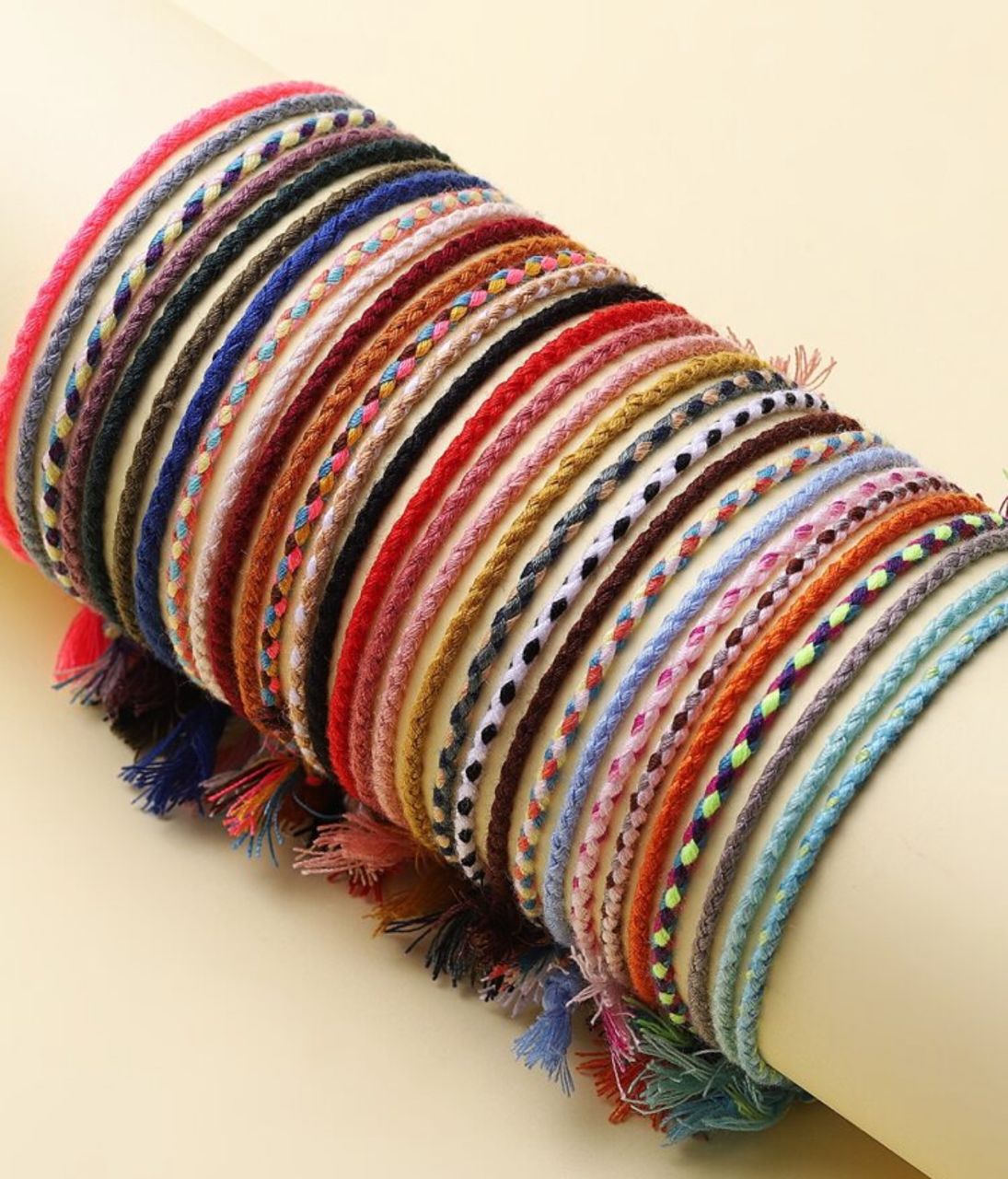41033 - Pulsera hilo colores