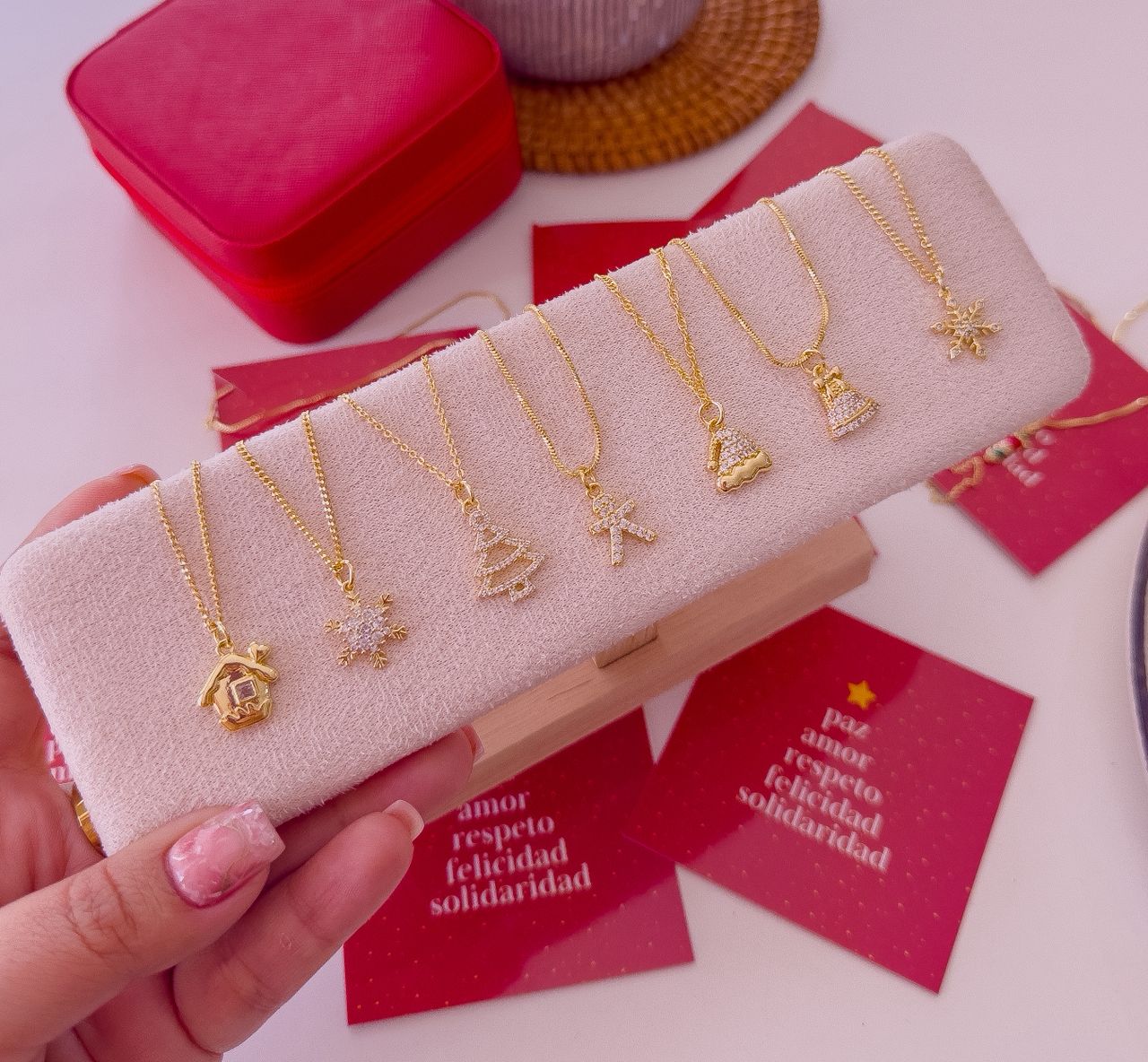 21028-1 Collar armado navideño dorado - Imagen 3