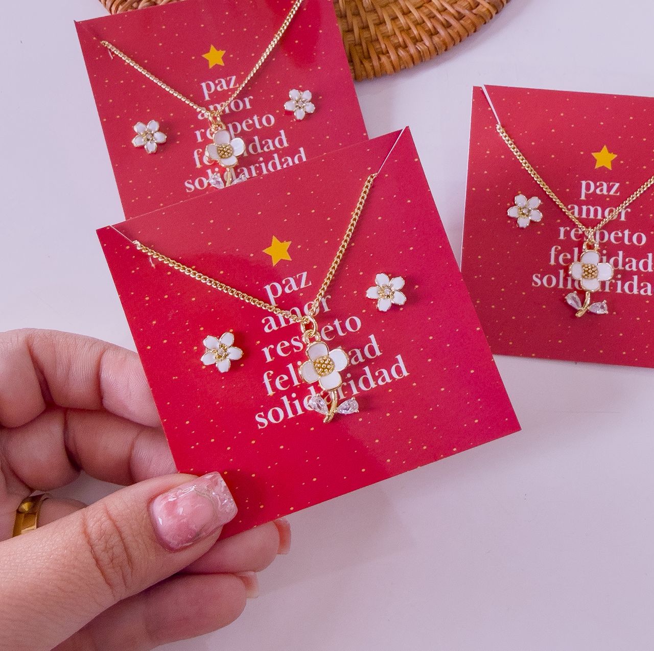 21076 - Set Armado flor blanca