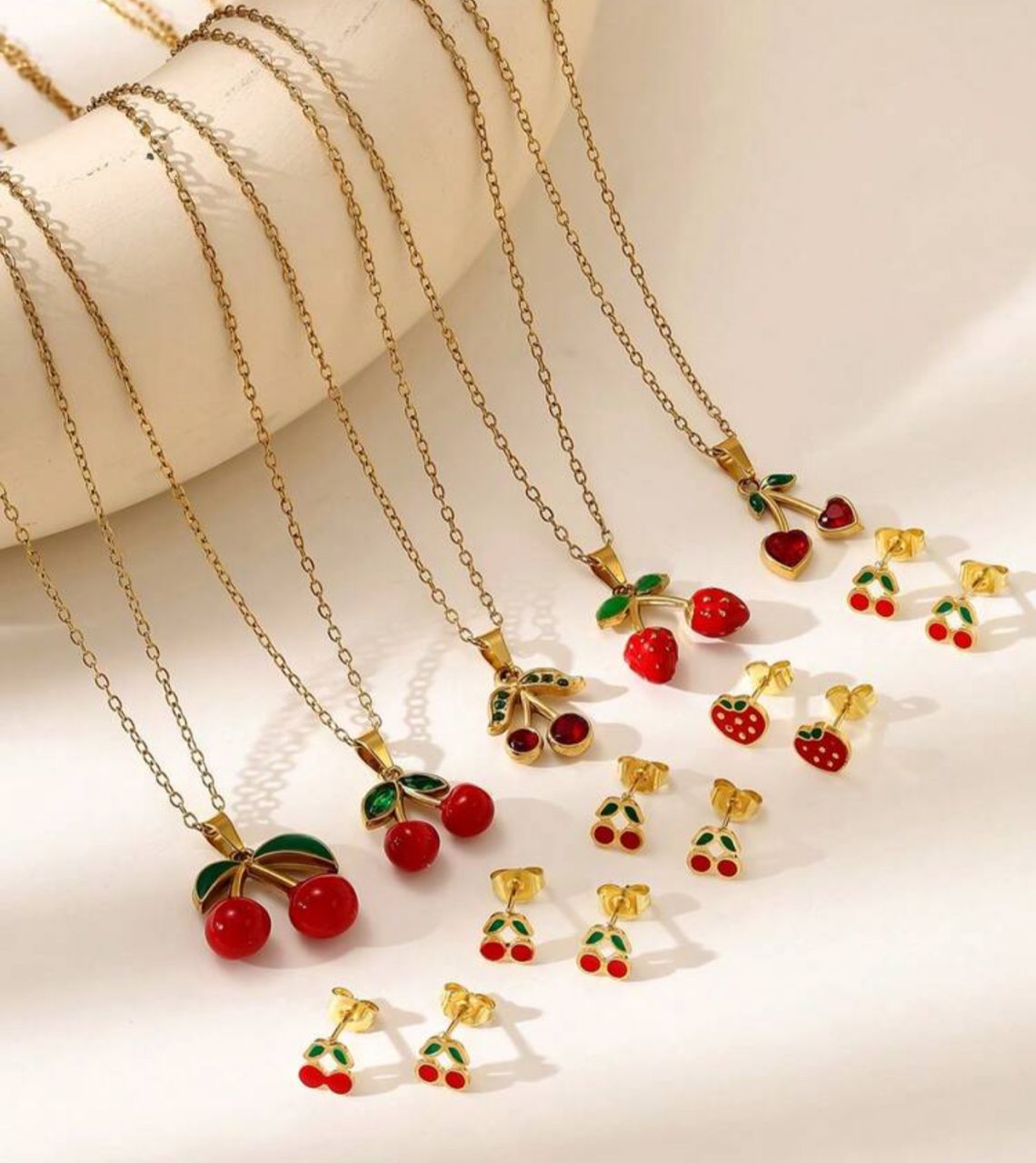 21044 - Set collar con zarcillos Cereza