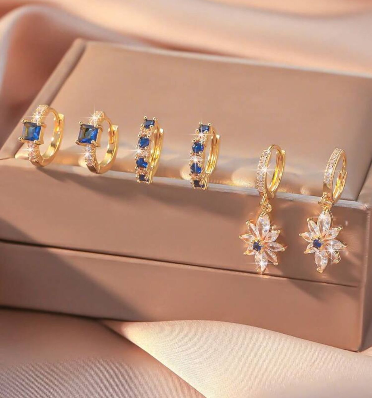 80167 - Pack 3 Zarcillos dorado con cristales azules