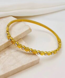 41093-1 Pulsera dorada Acero multi cristal y estrella o corazón