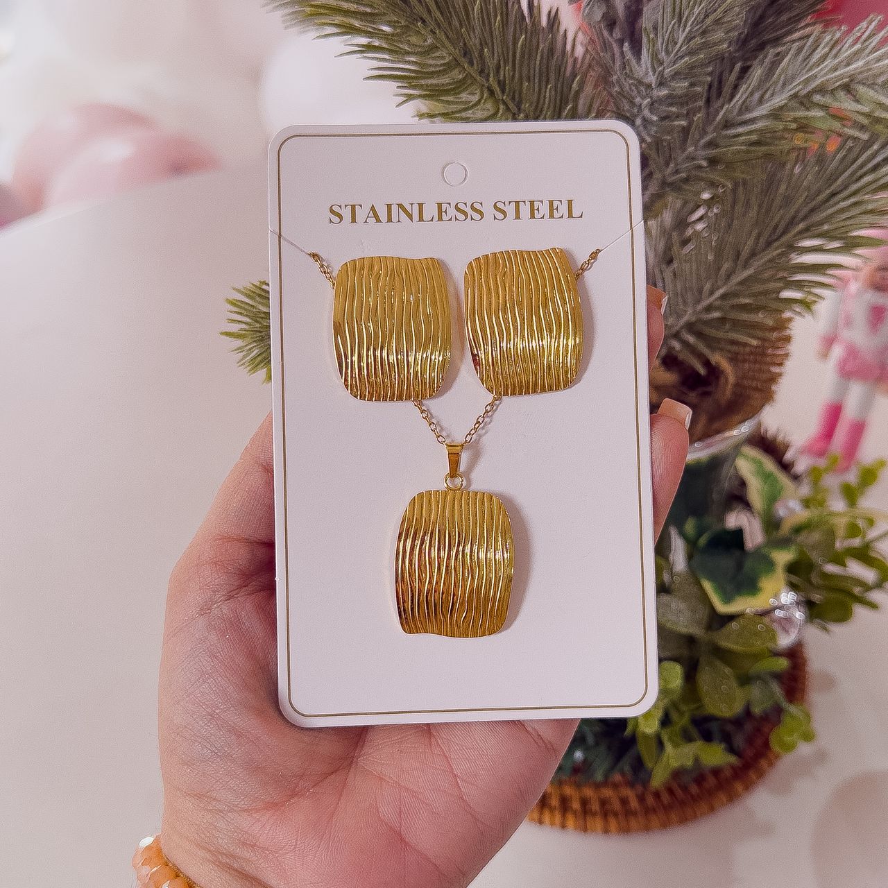 21071 - Set Collar Armado con zarcillos cuadrado con lineas