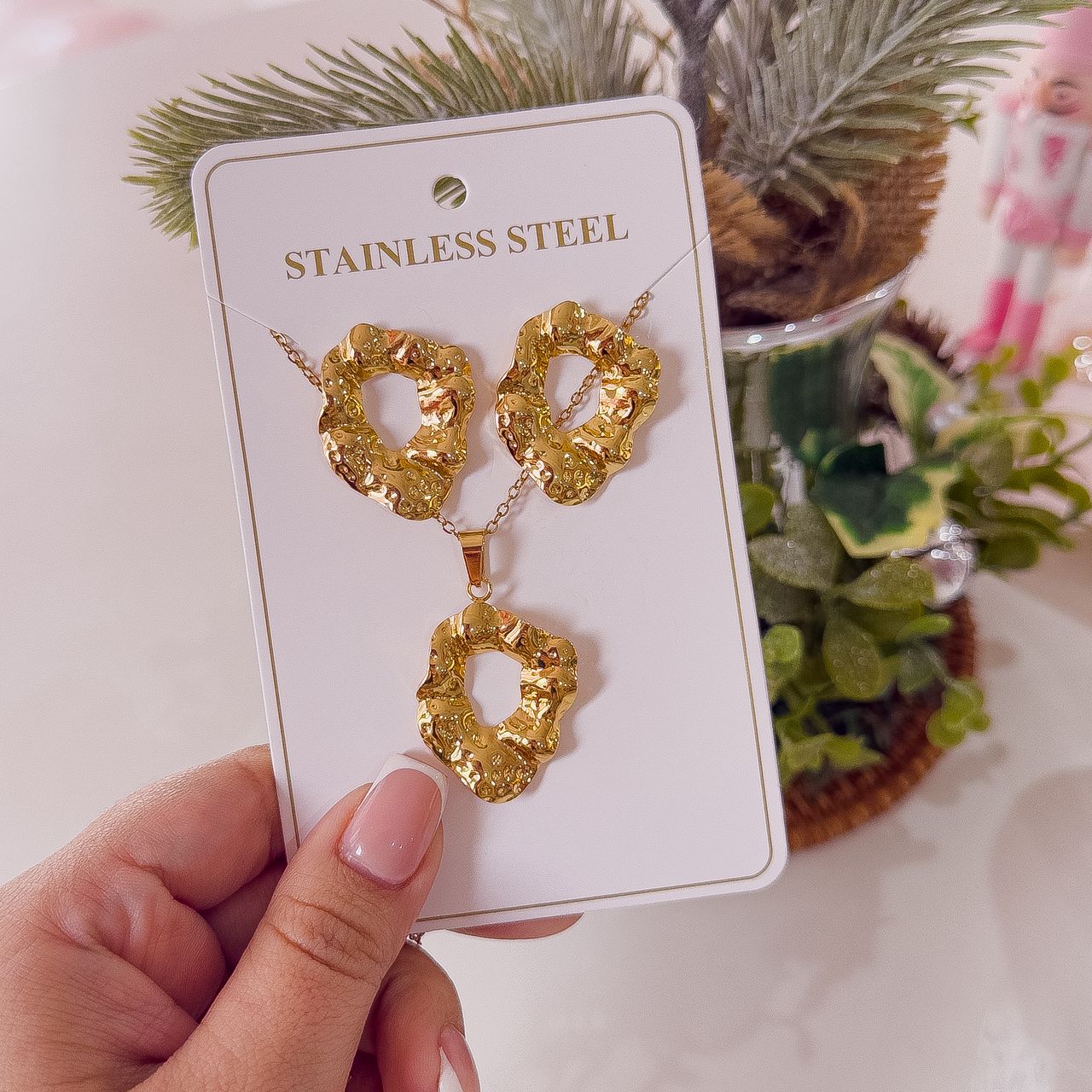 21071-3 Set Collar Armado con zarcillos abstracto