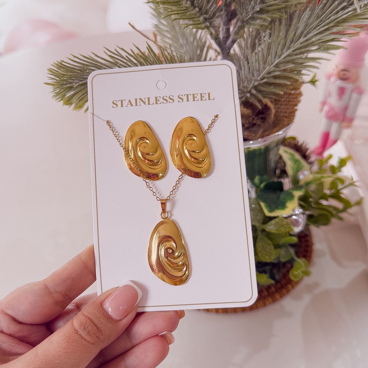 21071-5 Set Collar Armado con zarcillos enrollado