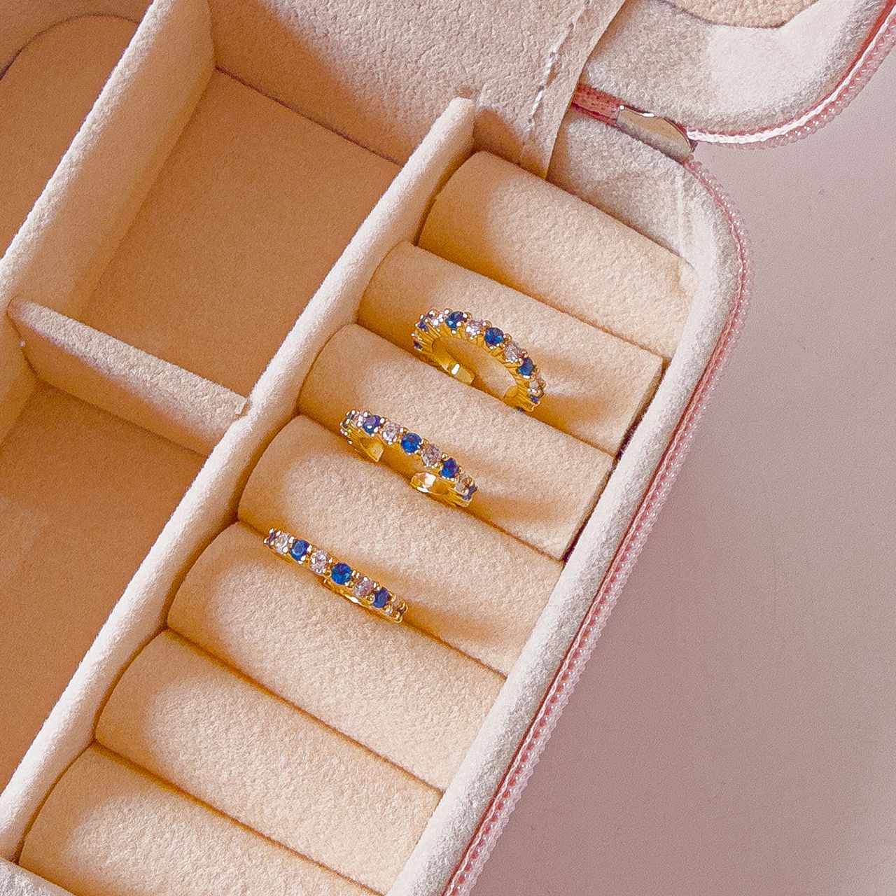 81003 - Earcuff cristal azules