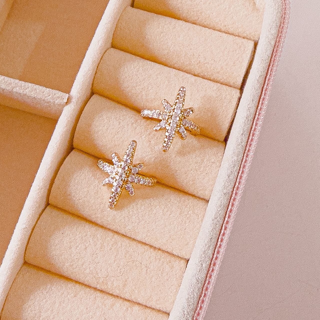 81014 - Earcuff cristal estrella