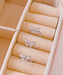 81020 - Earcuff plateado lazo con cristales