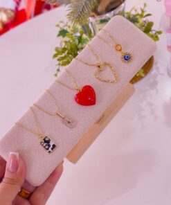 21113 - Collar armado dorado con dije