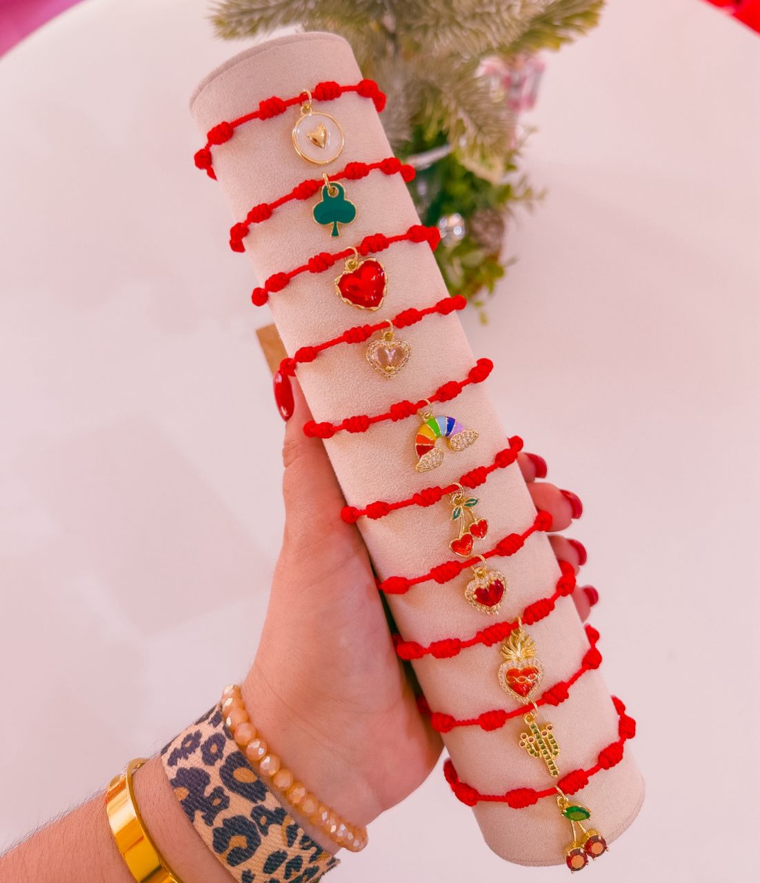 41148 - Pulsera roja con dije