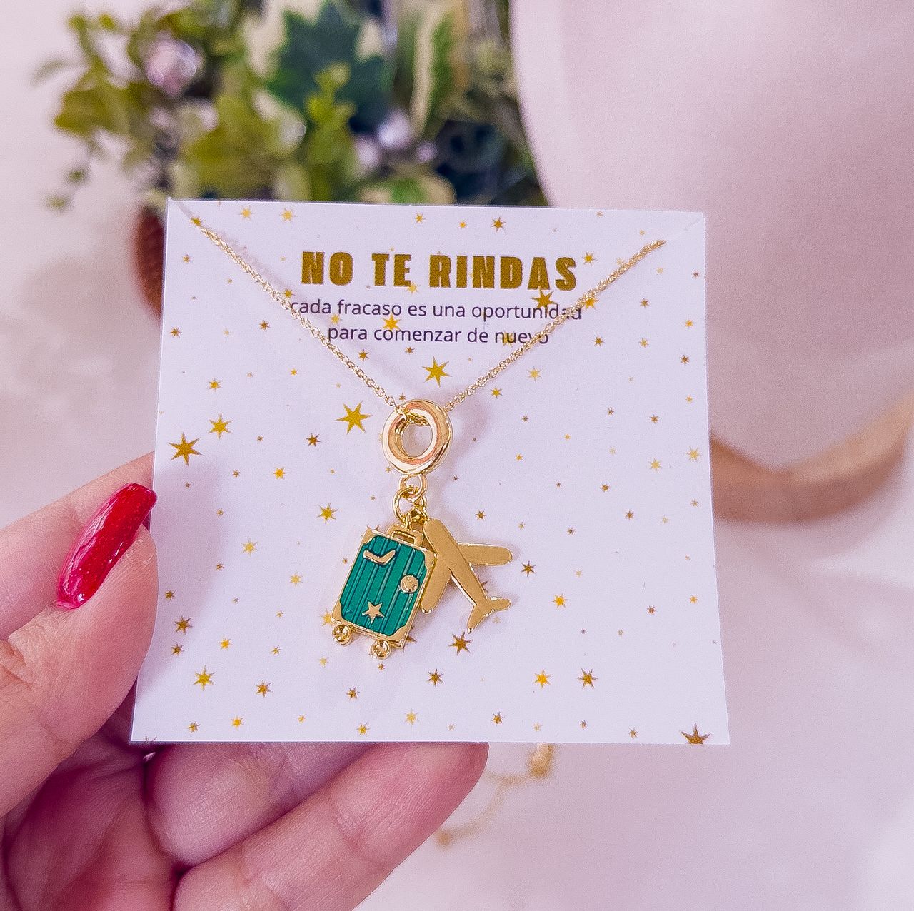 20133 - Collar armado viajero verde