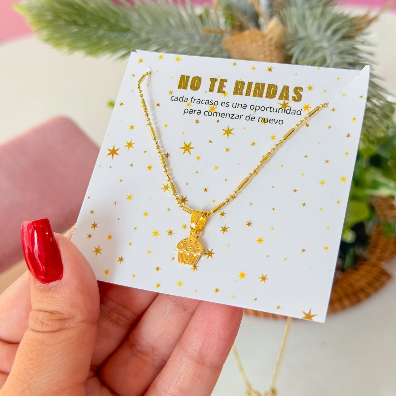 20094 – Collar armado ponque dorado