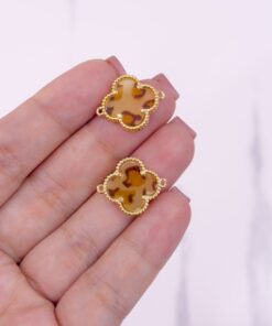 20149-3 Dije corazon conector tigrado